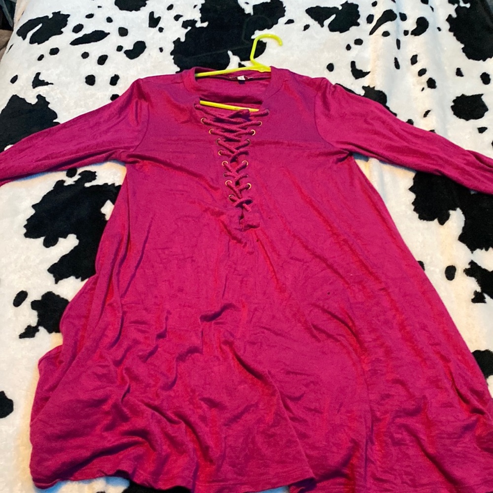 Cute dress! Size small! Buyer pays shipping! You can pay through cashapp!